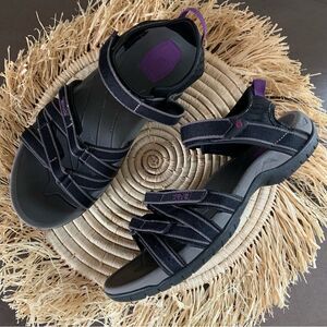 TEVA Women’s Tirra Strappy Water Sandals Gray Black Size 9
